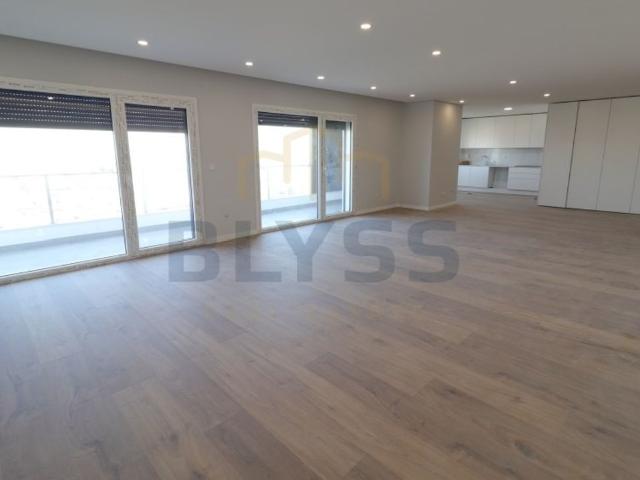 à venda Apartamento de alto padrão de 237 m2, Vila Franca de Xira, Lisboa