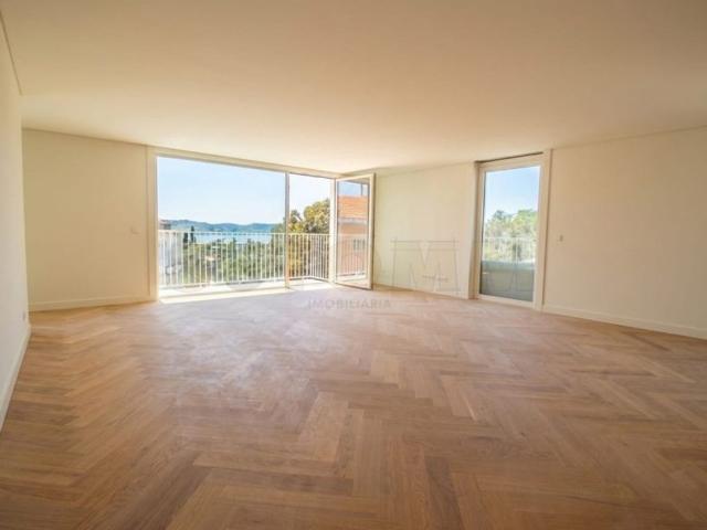 à venda Apartamento de alto padrão de 235 m2, Rua da Junqueira, Lisboa