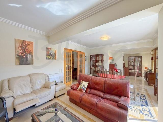 à venda Apartamento de alto padrão de 310 m2, Lisboa