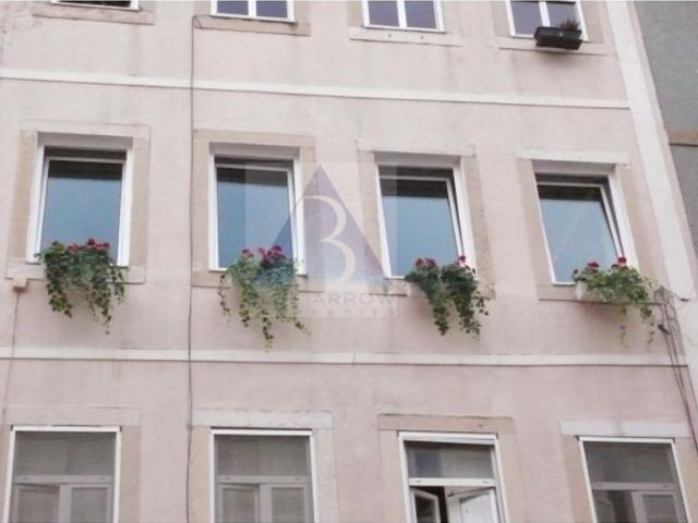 à venda Apartamento de alto padrão de 74 m2, Lisboa, Portugal