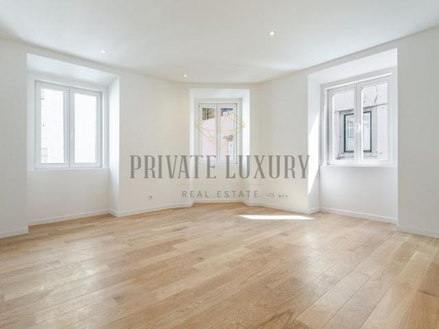 à venda Apartamento de alto padrão de 77 m2, Principe Real Merces, Lisboa