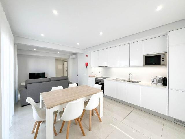 à venda Apartamento de alto padrão de 70 m2, Portimão, Portugal