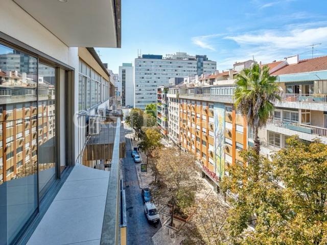 à venda Apartamento de alto padrão de 72 m2, Campo Pequeno Nossa Senhora de Fatima, Lisboa