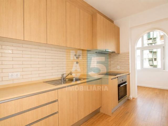 à venda Apartamento de alto padrão de 86 m2, Arroios Alto do Pina, Lisboa
