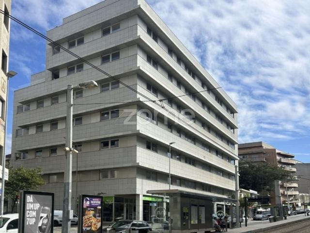 à venda Apartamento de alto padrão de 81 m2, Matosinhos, Portugal