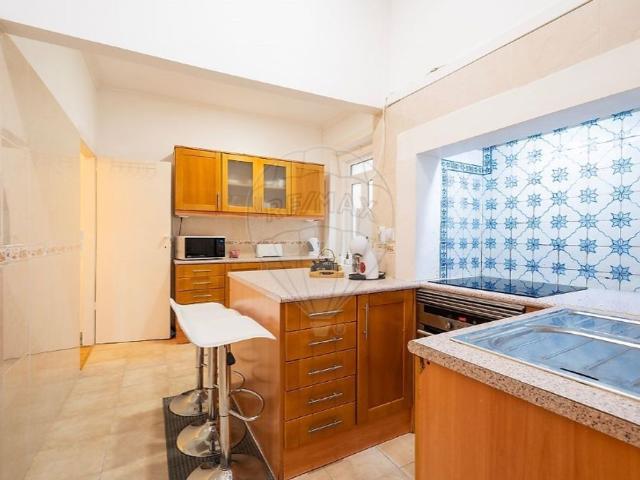 à venda Apartamento de alto padrão de 83 m2, Lisboa, Portugal