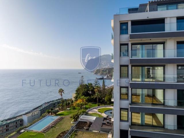 à venda Luxuoso apartamento de 94 m2, Estrada Monumental, Funchal, Madeira