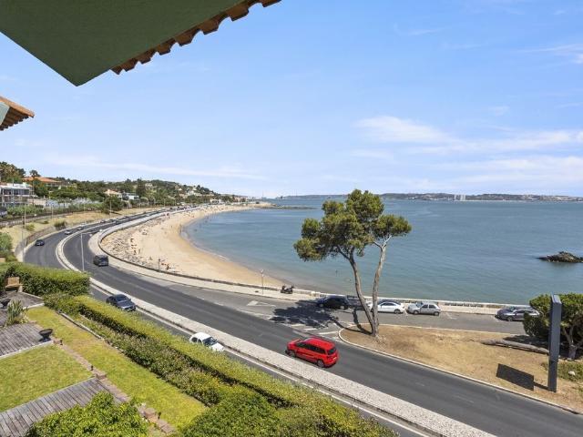 à venda Apartamento de alto padrão de 98 m2, Oeiras, Lisboa