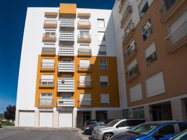 à venda Apartamento de alto padrão de 98 m2, Póvoa de Santo Adrião e Olival Basto, Portugal