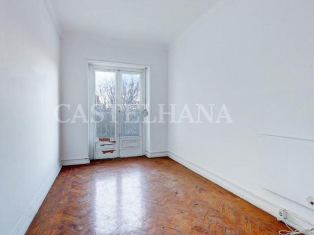 à venda Apartamento de alto padrão de 90 m2, Campolide, Lisboa