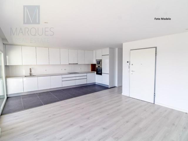 à venda Apartamento de luxo, Santa Marta do Pinhal, Seixal, Setúbal