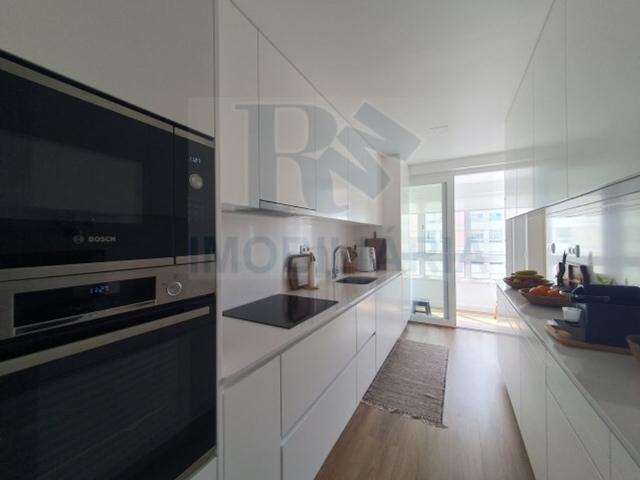 à venda Apartamento de alto padrão, Loures, Lisboa