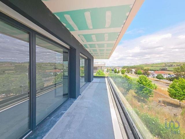 à venda Apartamento de alto padrão, Torres Vedras, Portugal