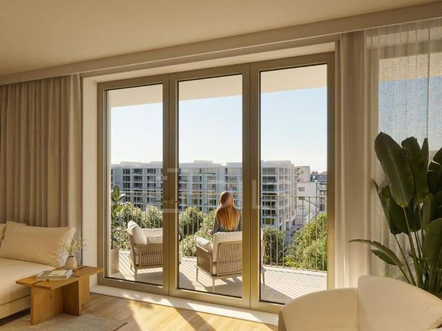 à venda Apartamento de alto padrão de 107 m2, Campo Grande, Lisboa
