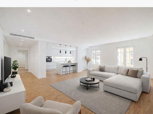 à venda Apartamento de luxo de 100 m2, Amadora, Portugal