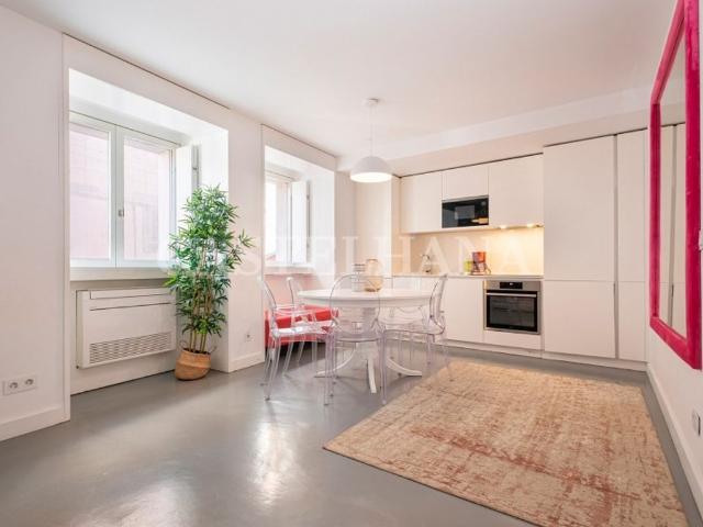 à venda Apartamento de luxo de 118 m2, Rossio Pena, Lisboa
