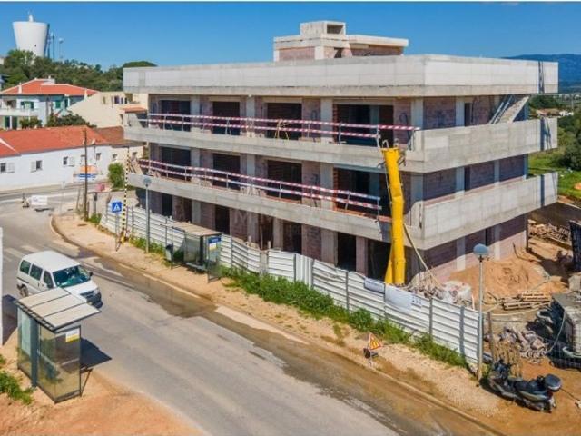 à venda Apartamento de luxo de 111 m2, Mexilhoeira Grande, Portimão, Faro