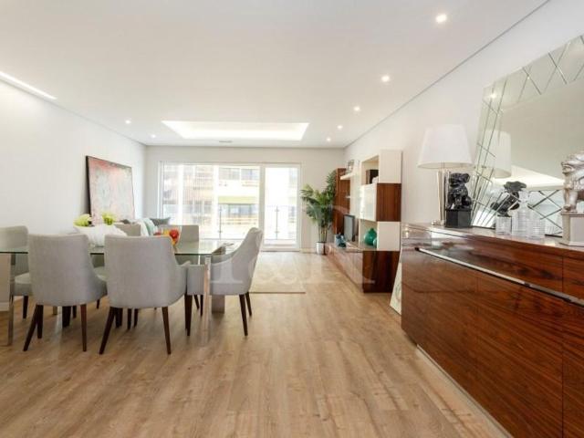 à venda Apartamento de luxo de 134 m2, Cascais e Estoril, Cascais, Lisboa