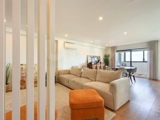 à venda Apartamento de luxo de 135 m2, Centro Matosinhos, Matosinhos, Porto