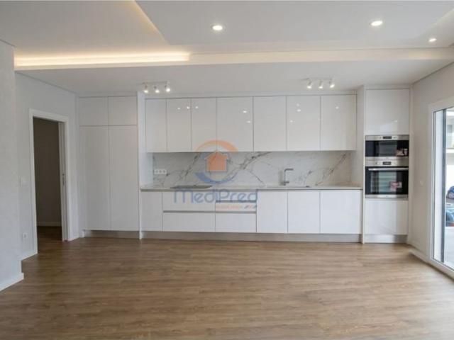 à venda Apartamento de luxo de 135 m2, Paradela, Loures, Lisboa