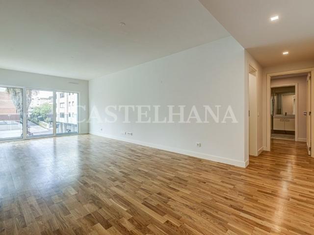 à venda Apartamento de luxo de 136 m2, Avenida 5 de Outubro Sao Sebastiao da Pedreira, Lisboa