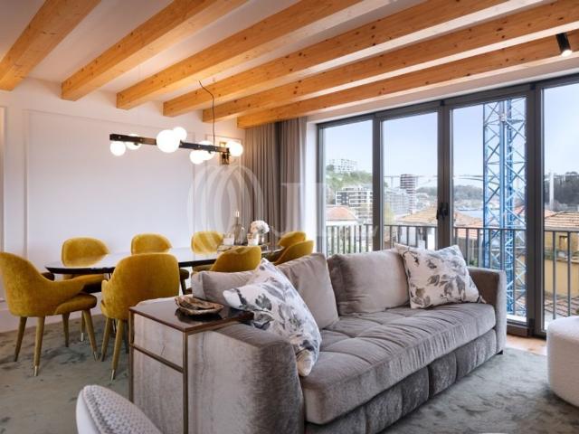 à venda Apartamento de luxo de 137 m2, Marginal, Porto