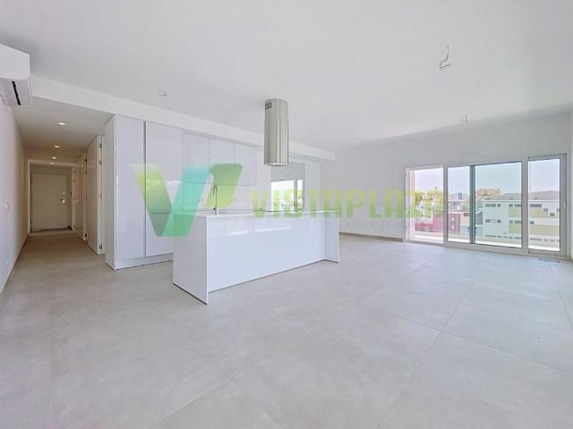 à venda Apartamento de luxo de 141 m2, Bombeiros, Portimão, Faro
