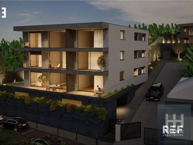 à venda Luxuoso apartamento de 168 m2, Câmara de Lobos, Portugal