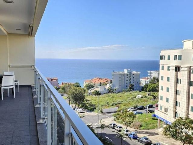 à venda Apartamento de luxo de 151 m2, Funchal, Portugal