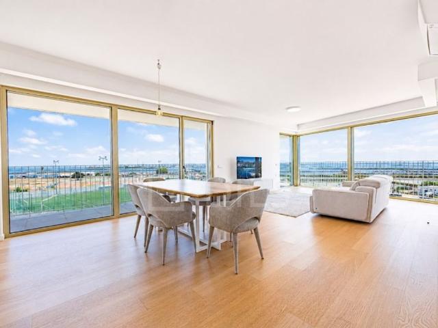 à venda Apartamento de luxo de 152 m2, Bom Joao, Faro