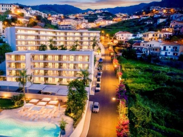 à venda Apartamento de luxo de 153 m2, Calheta, Madeira