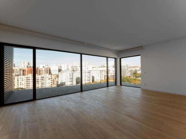 à venda Apartamento de luxo de 180 m2, Miraflores Alges, Oeiras, Lisboa