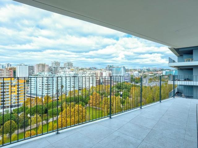à venda Apartamento de luxo de 180 m2, Alges, Oeiras, Lisboa