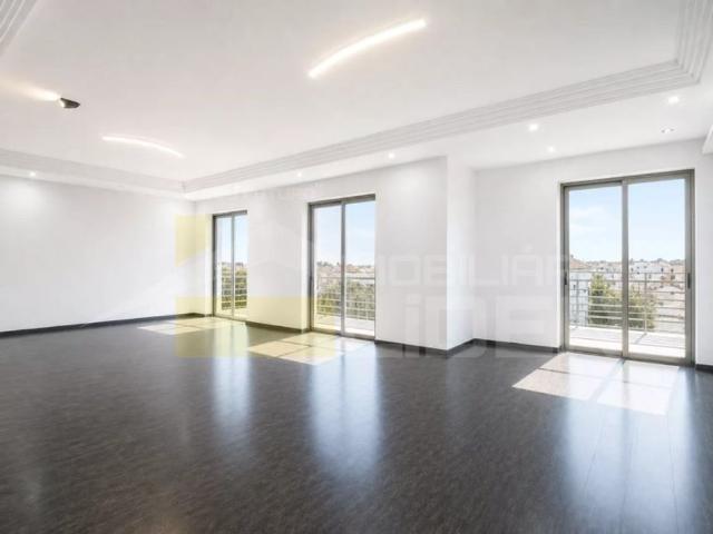 à venda Apartamento de luxo de 198 m2, Quinta das Pevides, Mafra, Lisboa