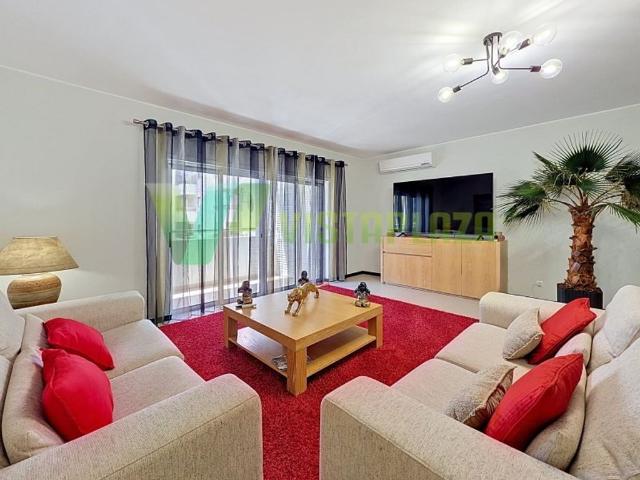 à venda Apartamento de luxo de 217 m2, Praia da Rocha, Portimão, Faro