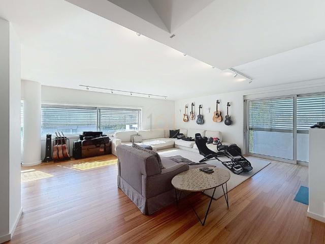 à venda Apartamento de luxo de 246 m2, Lordelo do Ouro, Portugal