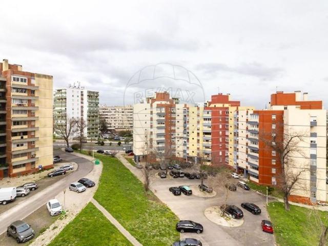 à venda Apartamento de alto padrão de 79 m2, Olivais, Portugal