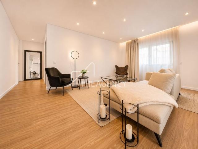 à venda Apartamento de luxo de 81 m2, Cascais e Estoril, Cascais, Lisboa