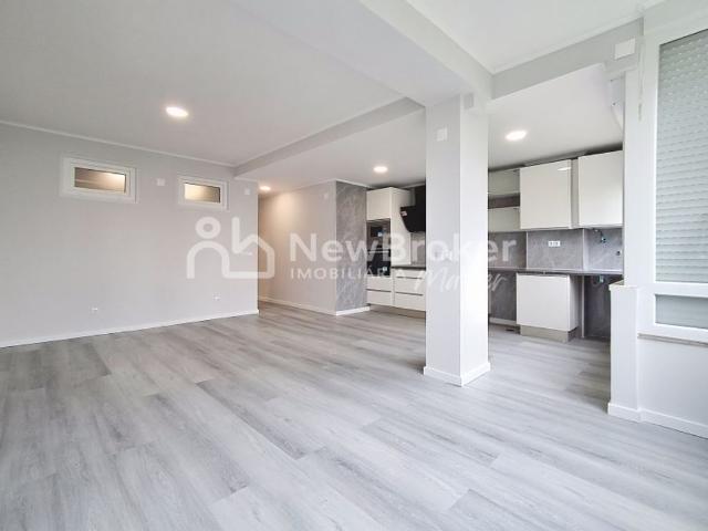 à venda Apartamento de alto padrão de 81 m2, Oeiras, Portugal
