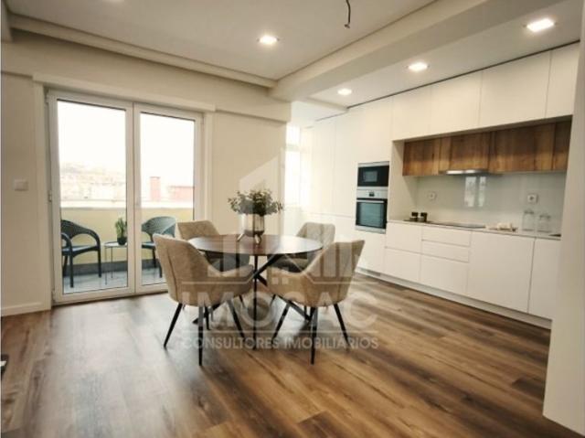 à venda Apartamento de alto padrão de 110 m2, Mercado, Lisboa