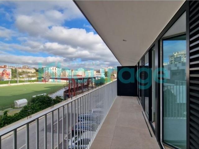 à venda Apartamento de luxo de 90 m2, Verderena, Barreiro, Setúbal
