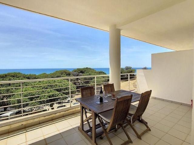 à venda Apartamento de luxo de 96 m2, Roja Pé, Faro