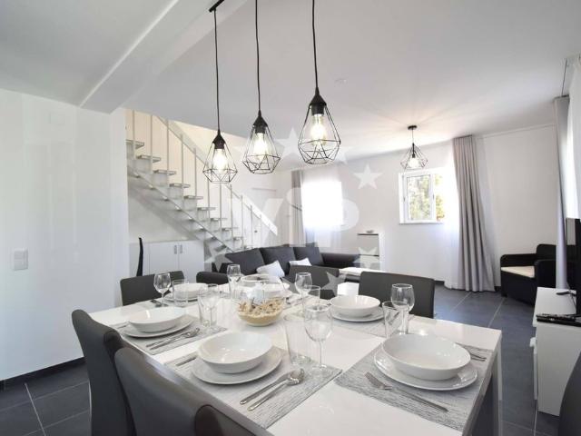 à venda Luxuoso apartamento de 92 m2, Quarteira, Faro