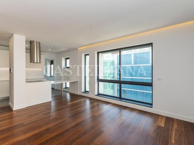 à venda Apartamento de luxo, Rotunda da Boavista Cedofeita, Porto