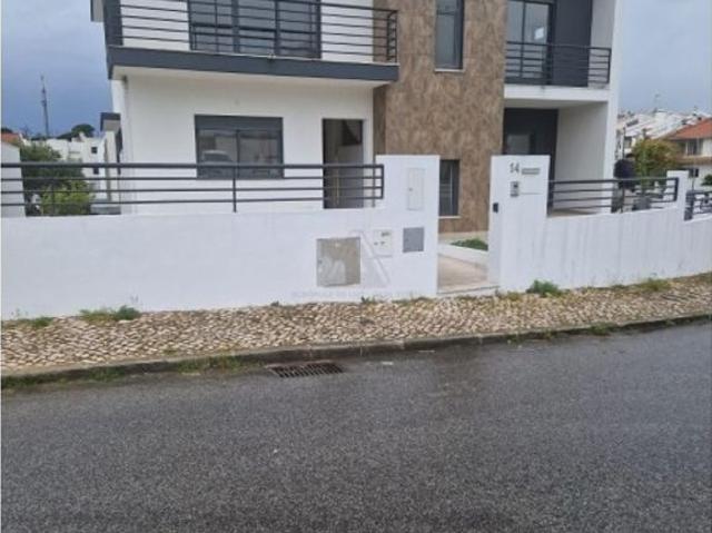 à venda Casa de 296 m2, Quinta da Alembranca de Cima, Almada, Setúbal