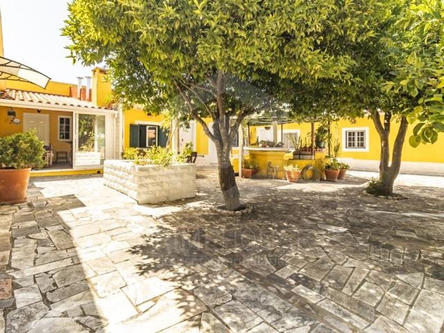 à venda Casa de 302 m2, Setúbal