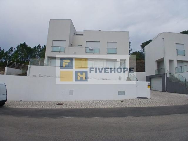 à venda Casa de 475 m2, Coimbra, Portugal