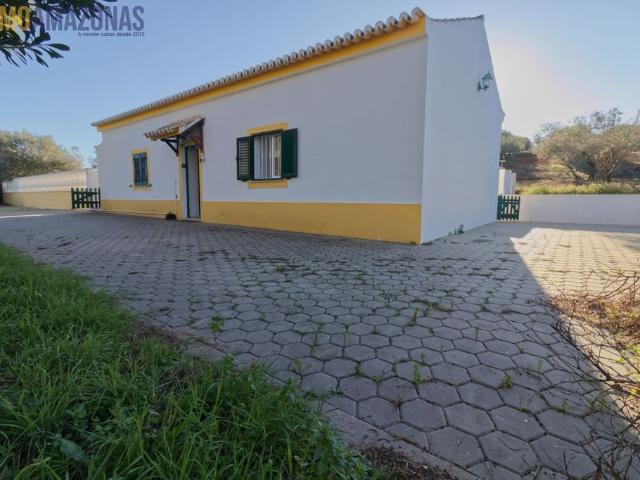 à venda Casa de campo de alto padrão de 185 m2, Lagoa, Portugal