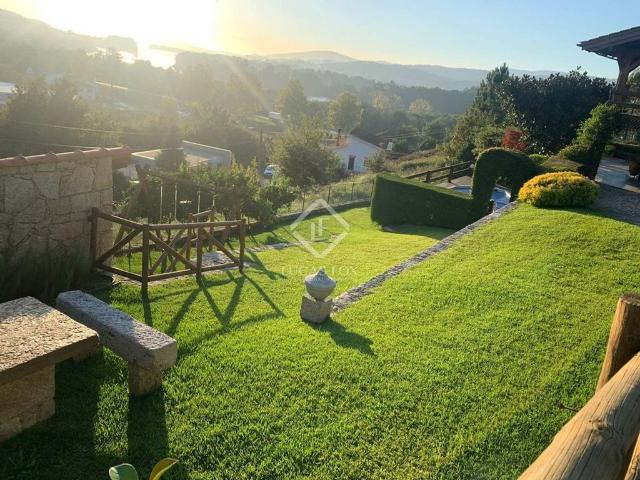 à venda Casa de campo de alto padrão de 240 m2 Vila Nova de Cerveira, Portugal