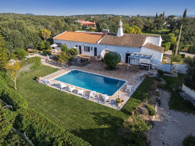 à venda Casa de campo de alto padrão de 295 m2 Boliqueime, Portugal
